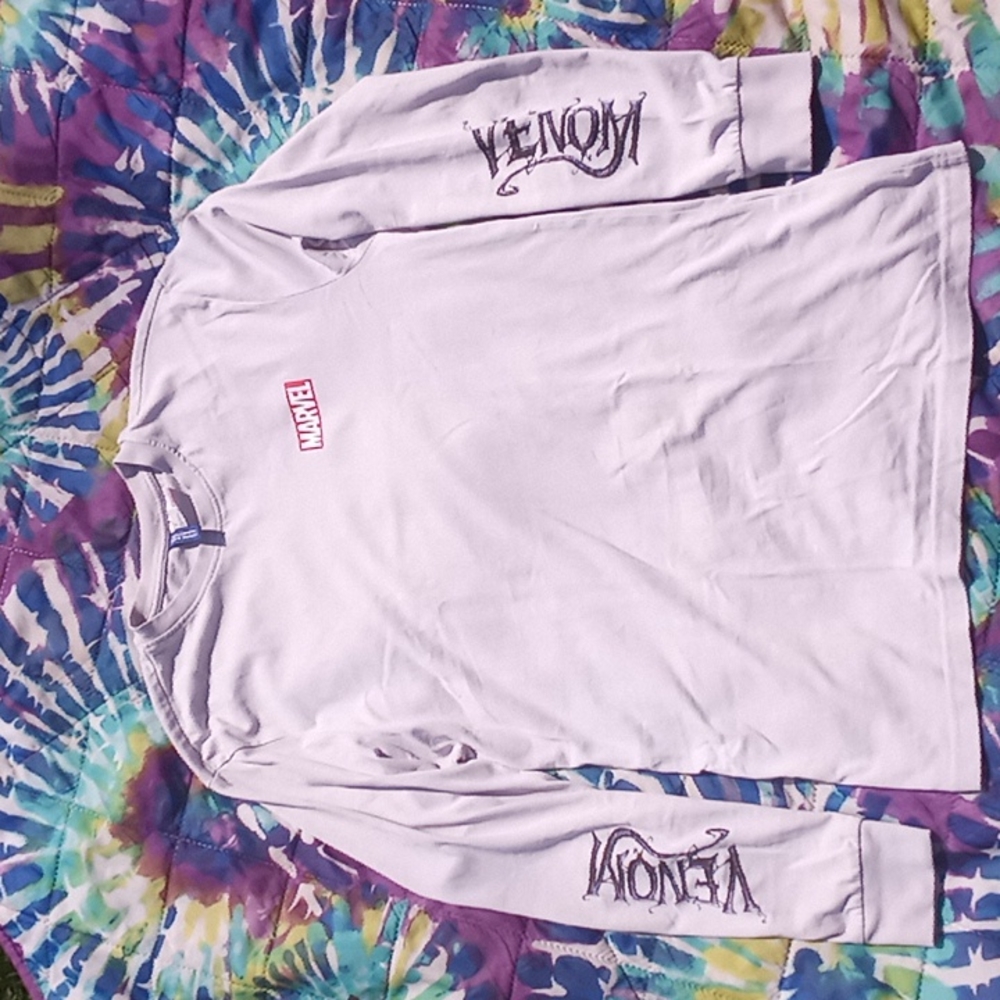 H&M Venom shirt